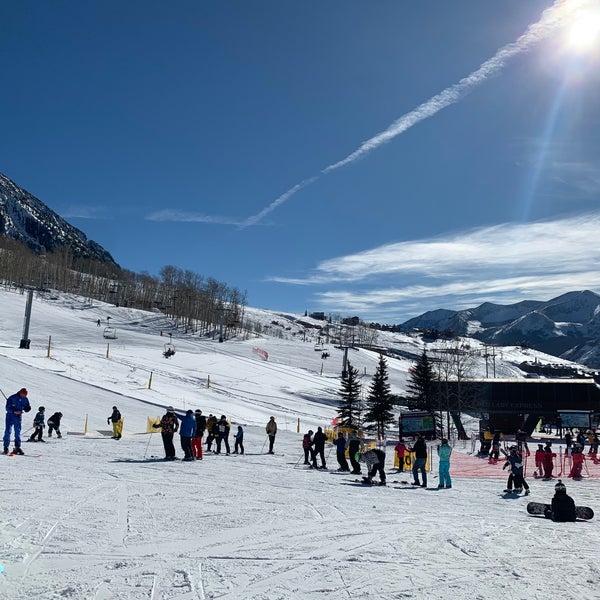 Photo taken at Crested Butte Mountain Resort by Darcy B. on 12/26/2020
