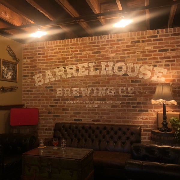 Photo taken at BarrelHouse Brewing SLO - Taproom by Jennifer W. on 8/15/2018