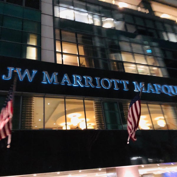 Снимок сделан в JW Marriott Marquis Miami пользователем Greg D. 2/6/2019