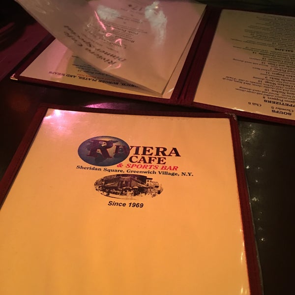 5/29/2016 tarihinde Greg D.ziyaretçi tarafından Riviera Cafe'de çekilen fotoğraf