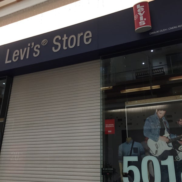 levis aeon bukit tinggi