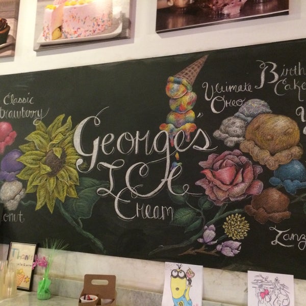 Photo taken at George&#39;s Ice Cream &amp; Sweets by Rob M. on 8/15/2016