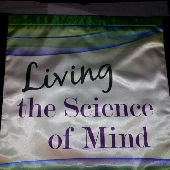 รูปภาพถ่ายที่ Center for Spiritual Living โดย Darlene A. เมื่อ 1/2/2013