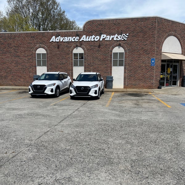 Advance Auto Parts 295 Glynn Street S