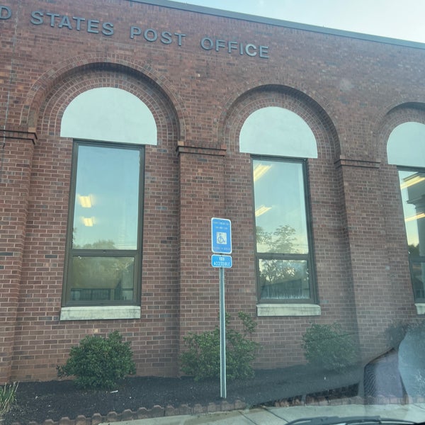 Photos at US Post Office Fayetteville, GA