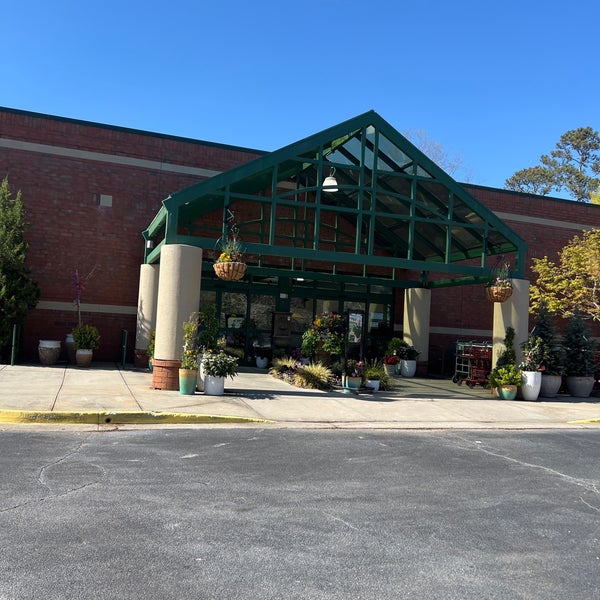 Pike Nurseries Garden Center in Peachtree City