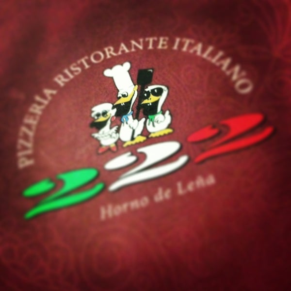Photo taken at Restaurante Pizzeria 222 by Mikhail on 7/27/2013