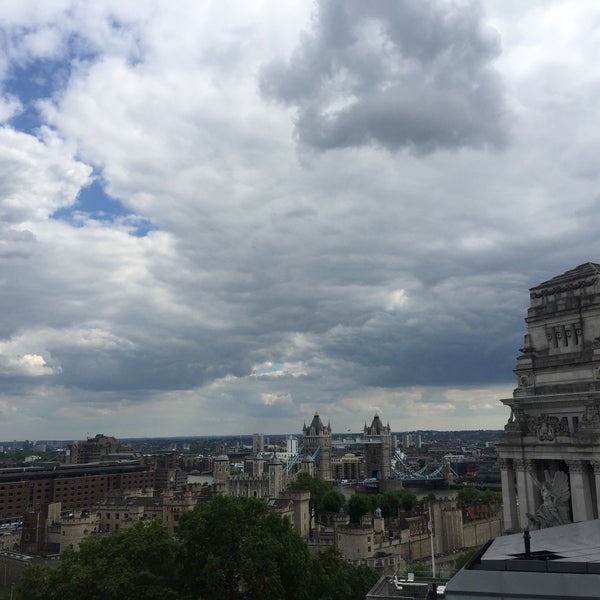 5/24/2019 tarihinde Yağmur Gökçekziyaretçi tarafından DoubleTree by Hilton Hotel London - Tower of London'de çekilen fotoğraf