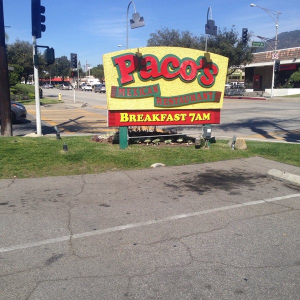 4/10/2014にChata CarrascoがPaco&#39;s Mexican Restaurantで撮った写真