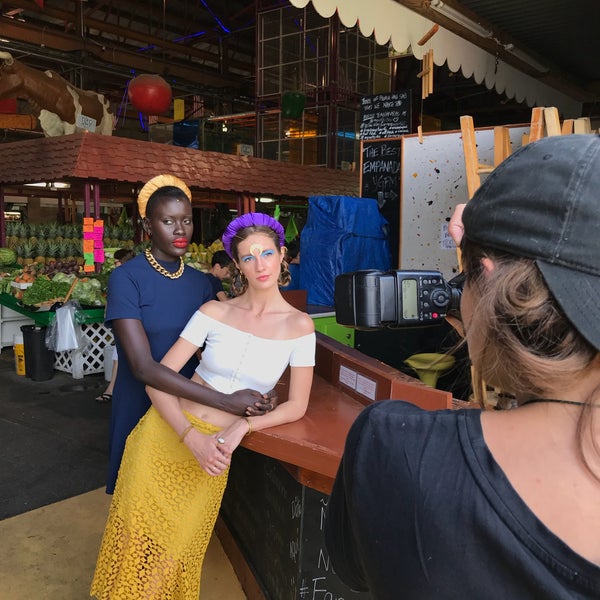 Foto diambil di Yellow Green Farmers Market oleh Tanya L. pada 5/6/2018