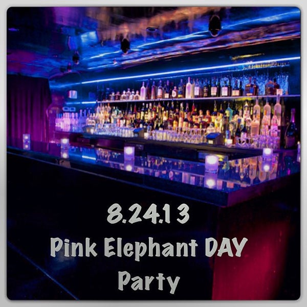 Foto tirada no(a) Pink Elephant Club por Fredstar em 8/6/2013
