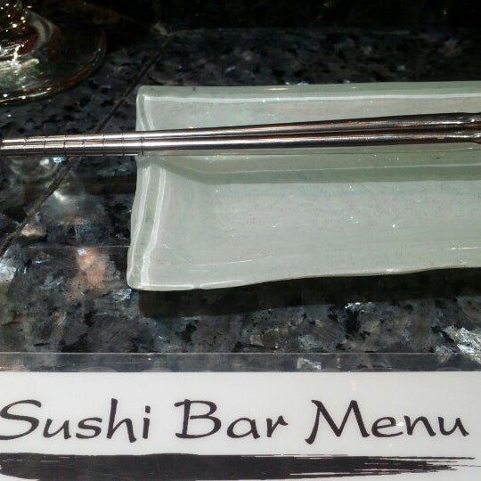 Das Foto wurde bei Aji Japanese Restaurant von Blake C. am 9/20/2012 aufgenommen