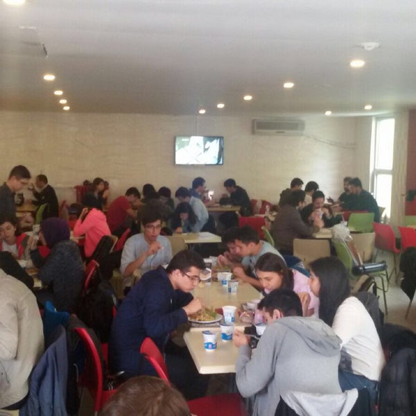 Foto diambil di Yıldız Teras Cafe oleh Cafe Mastori Y. pada 10/7/2015