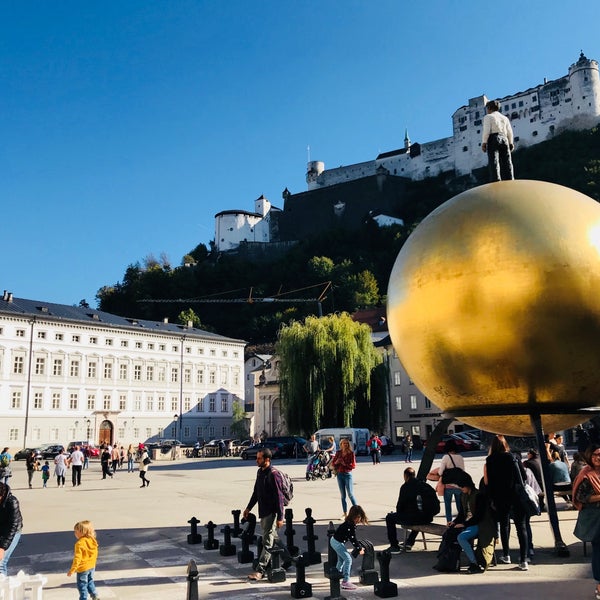 9/30/2018 tarihinde Siddhant B.ziyaretçi tarafından DomQuartier Salzburg'de çekilen fotoğraf