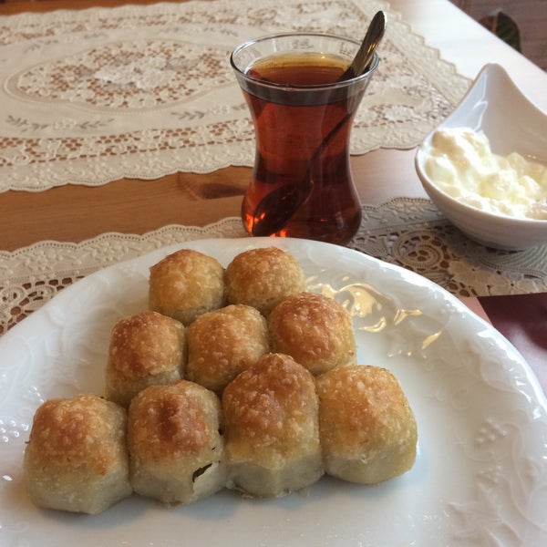 Pepa Boşnak Böreği Istanbul'da Turta Dükkanı'da fotoğraflar
