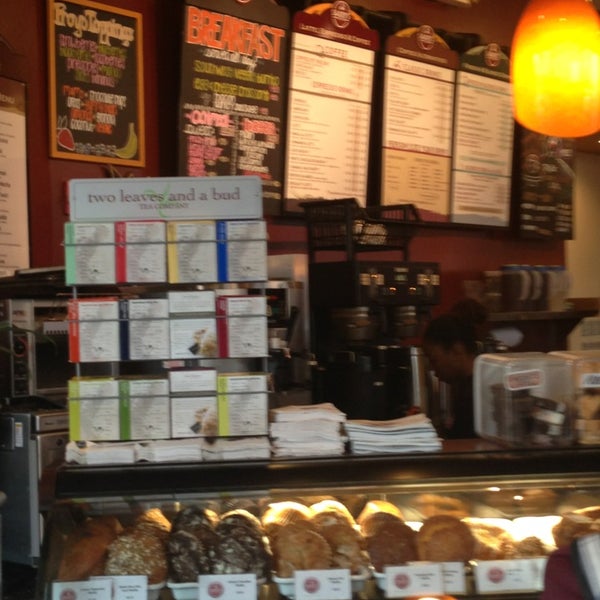 1/9/2013 tarihinde Michelle N.ziyaretçi tarafından Saxbys Coffee'de çekilen fotoğraf