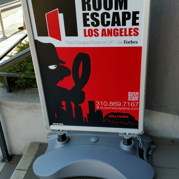 Photo taken at RoomEscape Los Angeles by Margaret B. on 11/2/2016