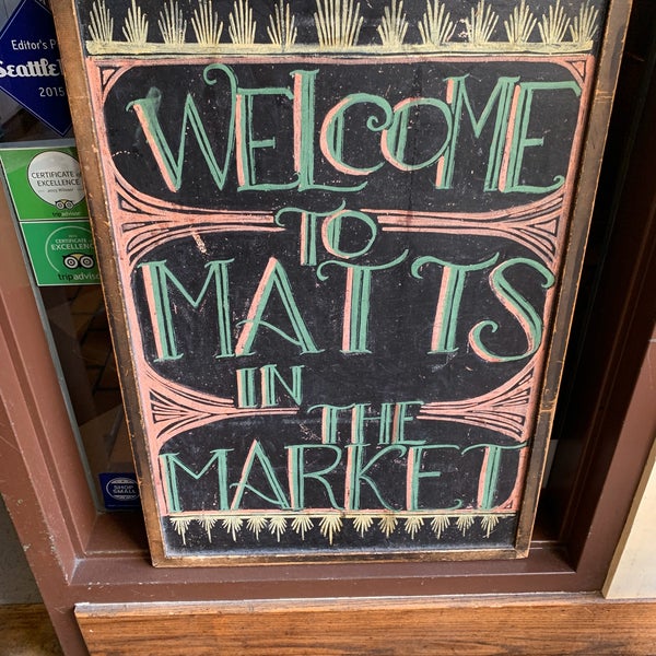 รูปภาพถ่ายที่ Matt&#39;s in the Market โดย matt d. เมื่อ 7/2/2019