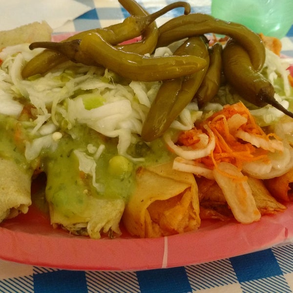 Tacos de Canasta Genesis León, Guanajuato