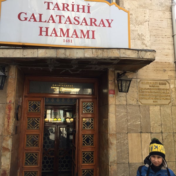 Das Foto wurde bei Tarihi Galatasaray Hamamı von Mine👪 am 2/2/2017 aufgenommen