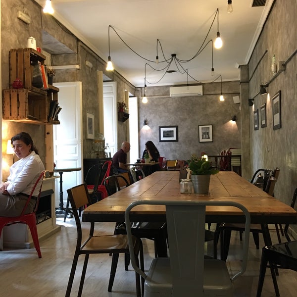 Photo taken at Mür Café by Claudia on 9/15/2016
