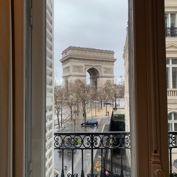 Photo taken at Hôtel Splendid Étoile by Kookish R. on 12/8/2019