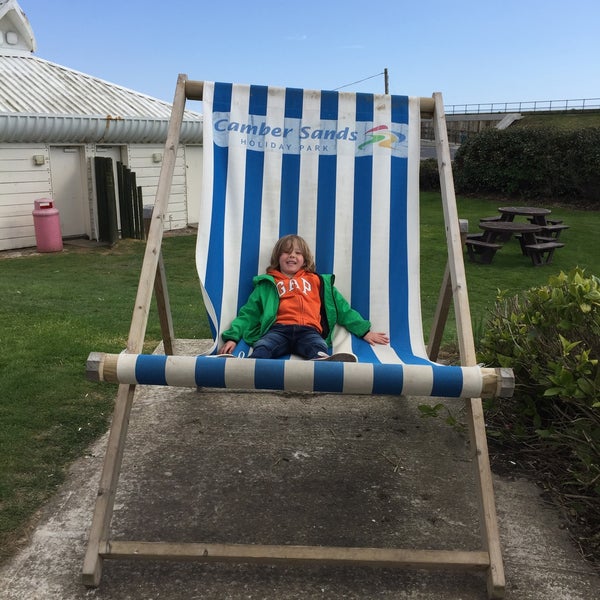 Das Foto wurde bei Camber Sands Holiday Park von Stuart am 4/19/2017 aufgenommen