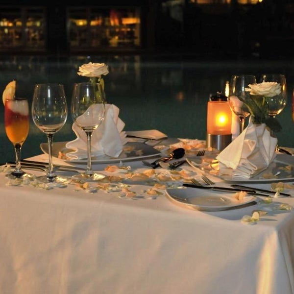 Enjoy your Romantic Dinner night at Hilton Alexandria Green Plaza with special setup overlooking the pool. Choose one of three different unique menus prepared specially for your special night.