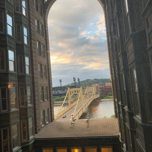 Das Foto wurde bei Renaissance Pittsburgh Hotel von Mike R. am 5/20/2019 aufgenommen