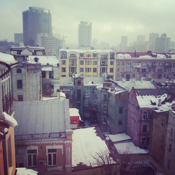 Foto diambil di ZigZag Hostel oleh Александр pada 1/2/2013
