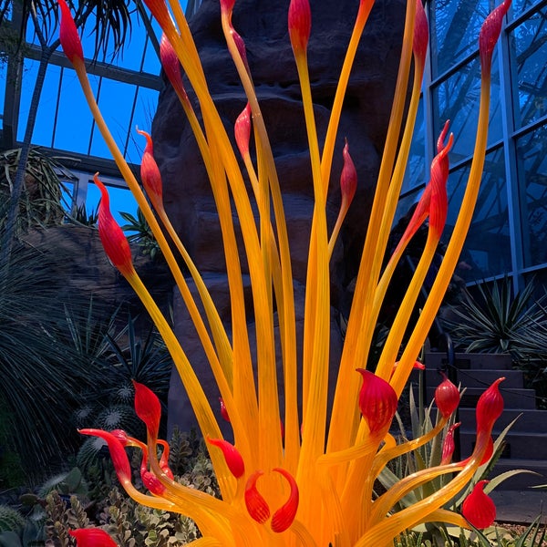 Photo taken at Franklin Park Conservatory and Botanical Gardens by Liz C. on 5/9/2021
