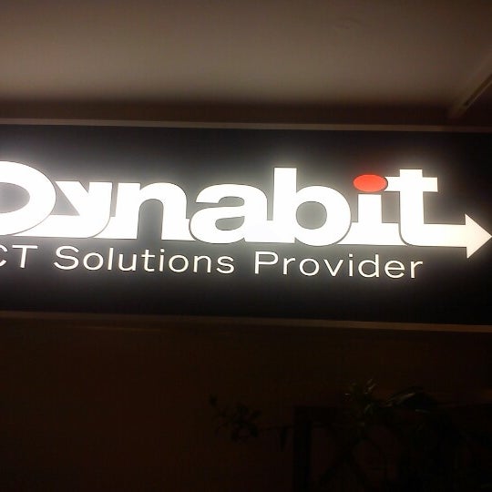 Foto tomada en DYNABIT - ICT Solutions Provider Sas  por Daniele z. el 1/15/2013