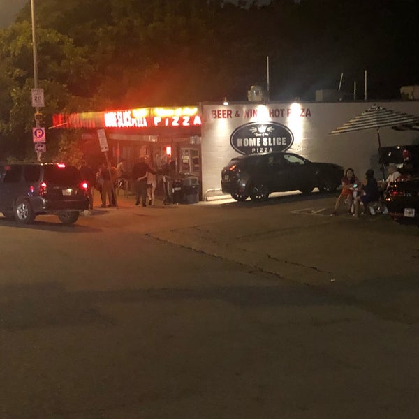 5/19/2019にRay L.がHome Slice Pizzaで撮った写真