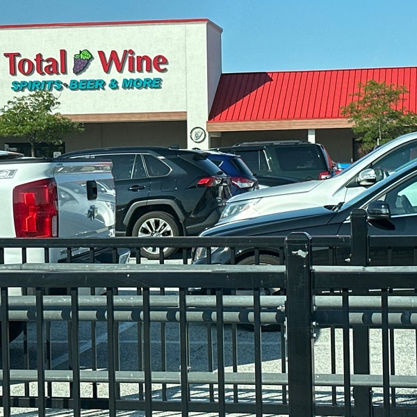 Total Wine & More Claymont, DE