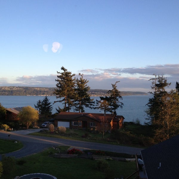 Crescent Harbor Community Center - Community Center