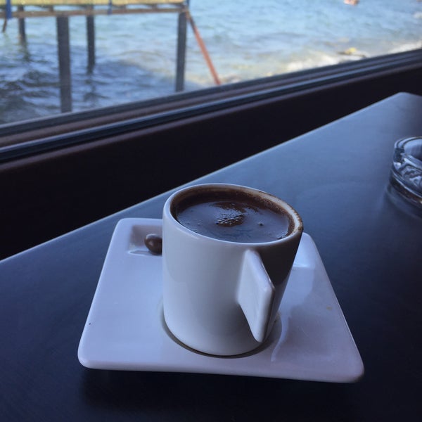 Foto diambil di SET Beach &amp; Restaurant oleh Erdi Direnç Ü. pada 7/9/2016