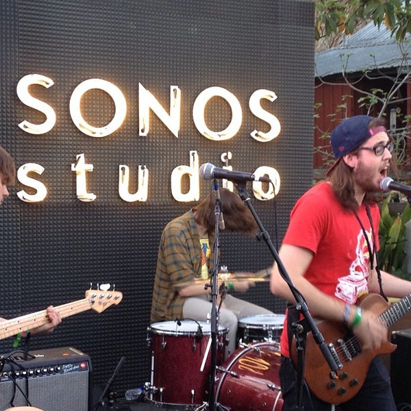 Photo prise au Sonos Studio @ SXSW par Peter G. le3/14/2013