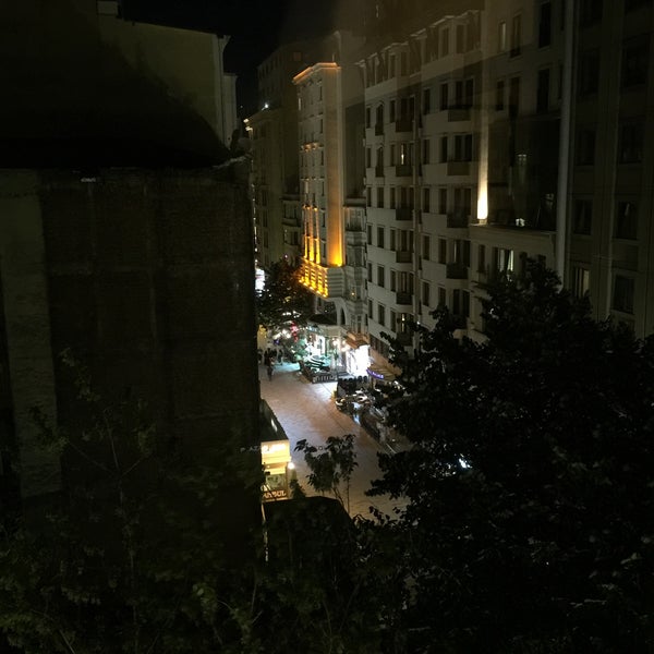 Foto tomada en Midtown Hotel İstanbul  por Mohamed A. el 6/12/2018