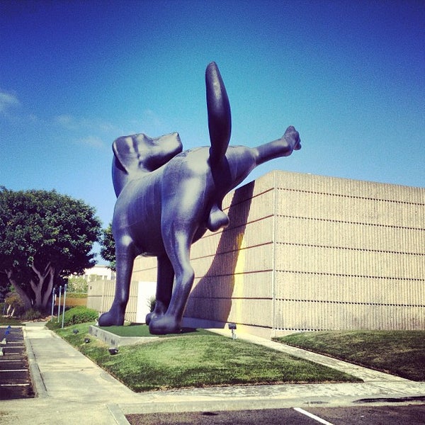 9/18/2013 tarihinde G R.ziyaretçi tarafından Orange County Museum of Art'de çekilen fotoğraf