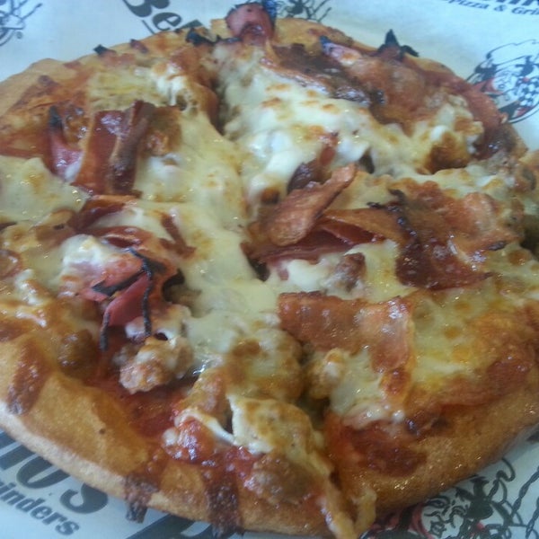 Bellacino's Pizza & Grinders 8 tips