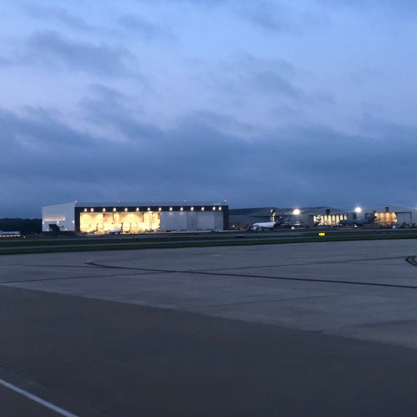 Das Foto wurde bei Piedmont Triad International Airport (GSO) von Rafael A. am 5/20/2019 aufgenommen