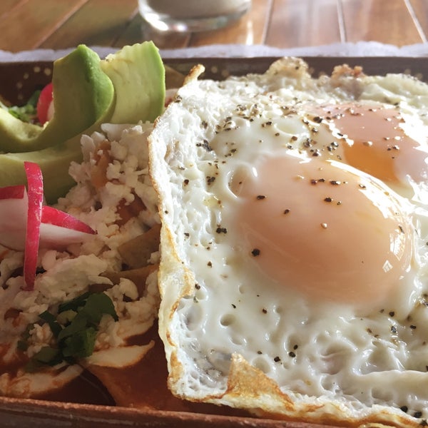 Photo taken at El Manzanillo Restaurante by Cesar G. on 11/16/2015