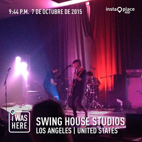 Foto tirada no(a) Swing House Studios por Sergio G. em 10/10/2015