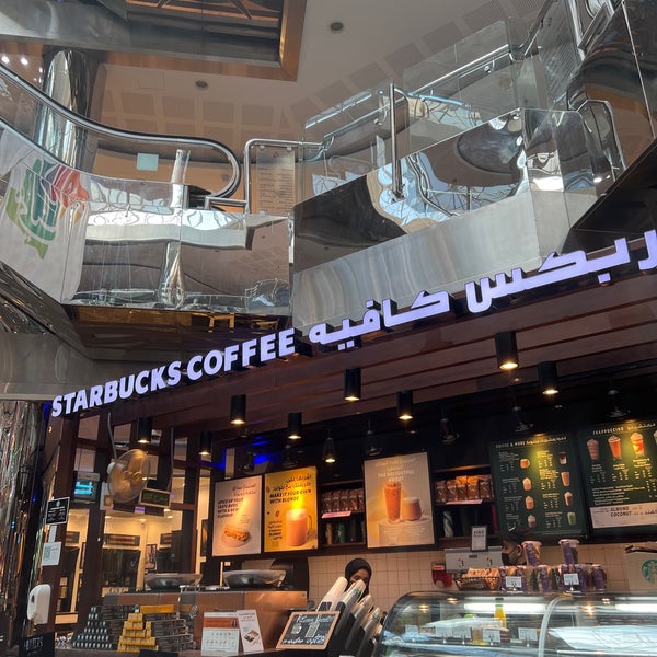Photo taken at Starbucks by Lazord !. on 2/2/2022