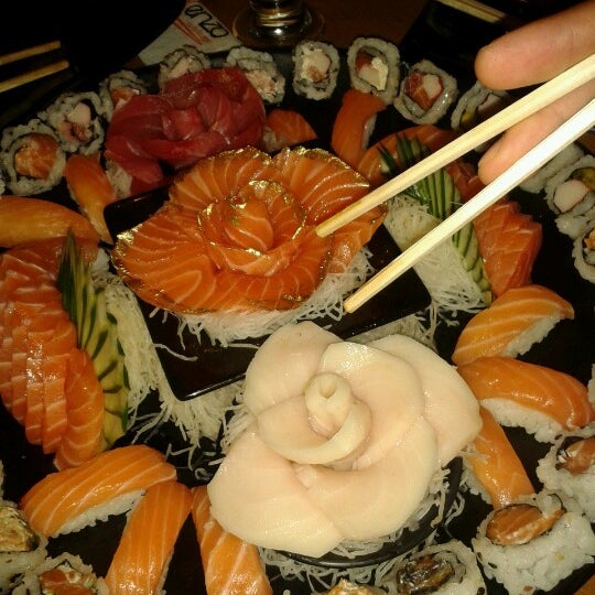 Photo taken at Kenzo Sushi Lounge by Thaís C. on 3/7/2013