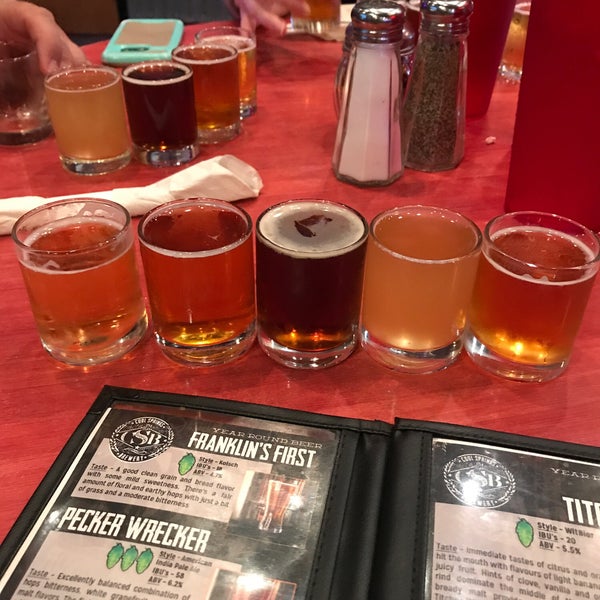 Foto scattata a Cool Springs Brewery da Josh L. il 8/11/2018