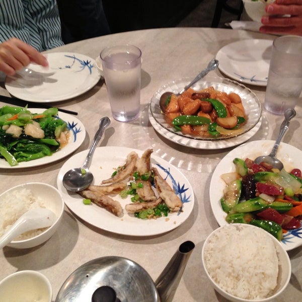 Photo taken at Golden Bull Restaurant by Totsaporn I. on 6/27/2013