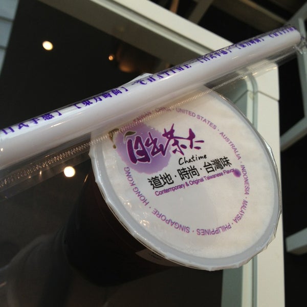 Photo taken at Chatime by Bossodium S. on 1/25/2013