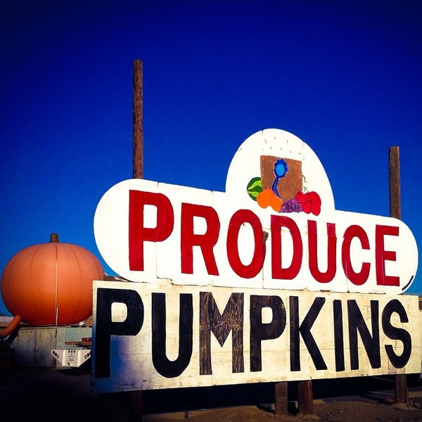 Photo taken at Pedrick Produce by Steven N. on 10/11/2014