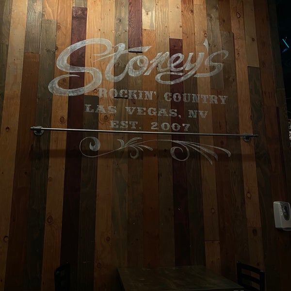 11/6/2020에 -M. O.님이 Stoney&#39;s Rockin&#39; Country에서 찍은 사진